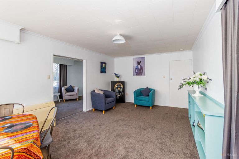 Photo of property in 10a-b Churchill Place, Waimate, 7924