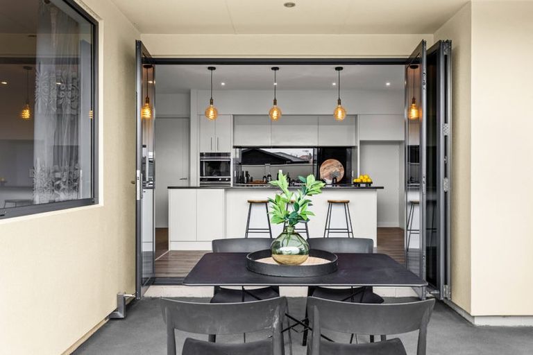 Photo of property in 7 Rotoiti Way, Poraiti, Napier, 4112