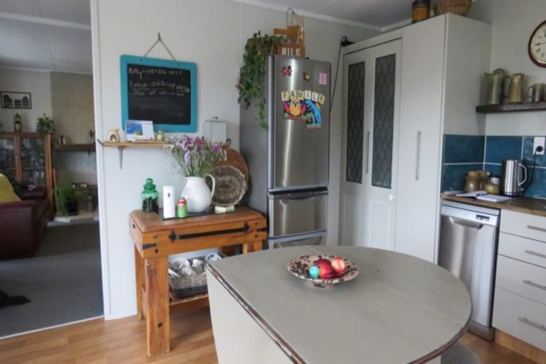 Photo of property in 53 Thomas Place, Foxton Beach, Foxton, 4815