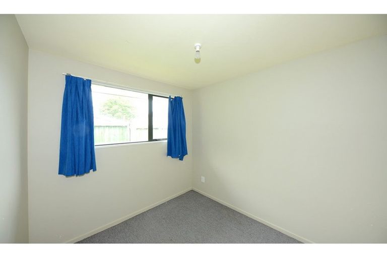 Photo of property in 6a Bellbrook Crescent, Shirley, Christchurch, 8013
