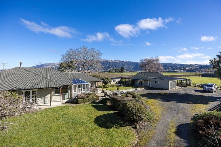 Photo of property in 102 Huntly Road, Outram, 9073