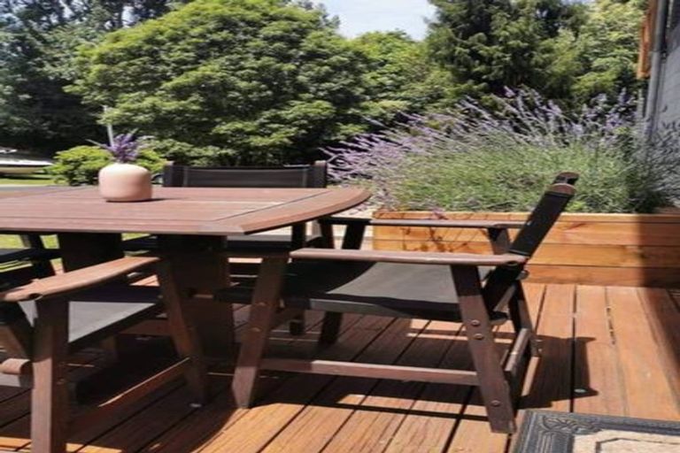 Photo of property in 2 Branch Road, Lake Okareka, Rotorua, 3076