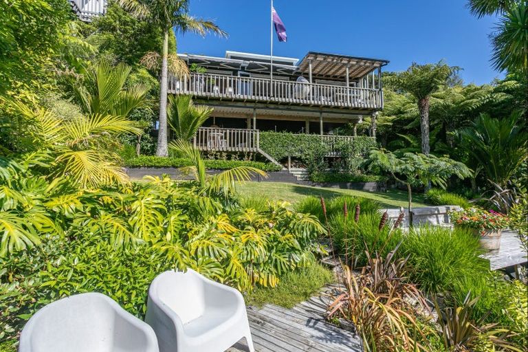 Photo of property in 5 Hillside Lane, Tairua, 3508