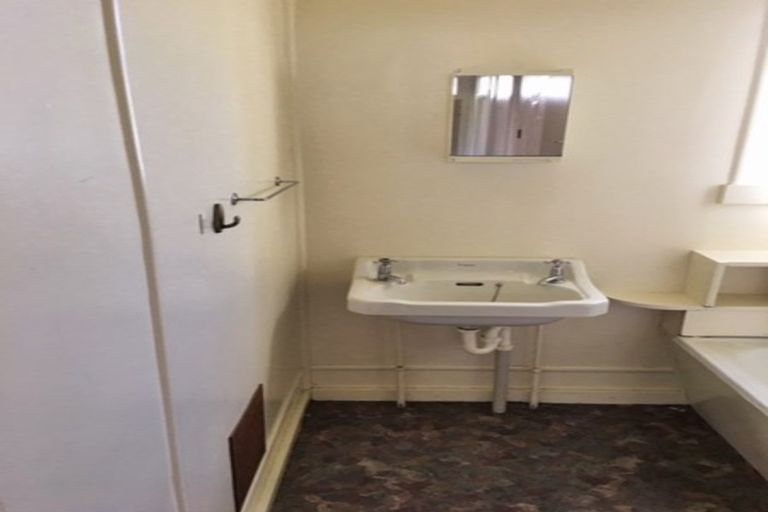 Photo of property in 35 Thomas Street, Ranfurly, 9332