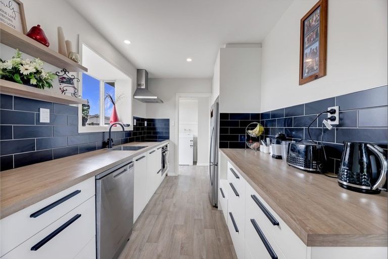 Photo of property in 19 Endeavour Street, North New Brighton, Christchurch, 8083