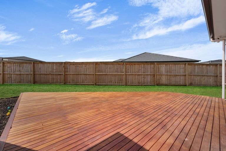 Photo of property in 8 Bathurst Crescent, Pokeno, 2402