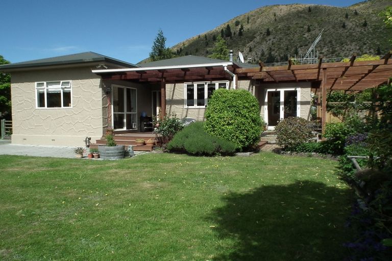 Photo of property in 58 Bledisloe Street, Kurow, 9435