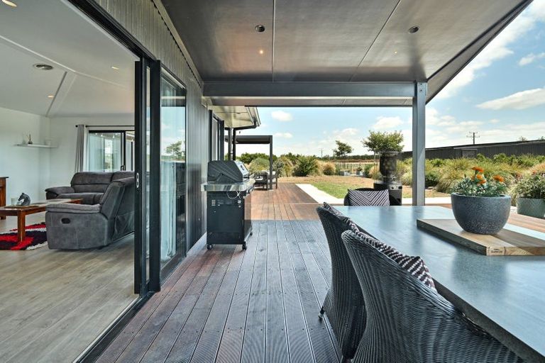 Photo of property in 137 Kereru Road, Maraekakaho, Hastings, 4171