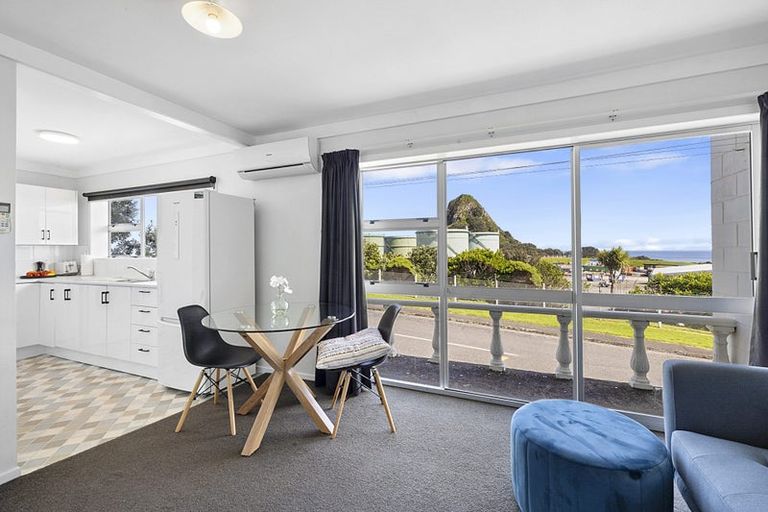 Photo of property in 27b Port View Crescent, Moturoa, New Plymouth, 4310