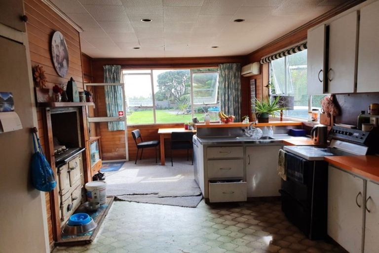 Photo of property in 300 Main South Road, Paroa, Greymouth, 7805