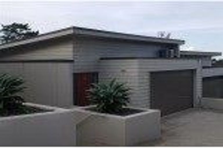 Photo of property in 69d Waipa Street, Birkenhead, Auckland, 0626