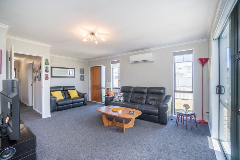Photo of property in 1 Richmond Avenue, Takaro, Palmerston North, 4410