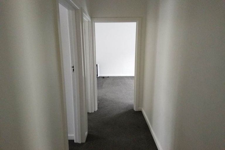 Photo of property in 17 Larsen Court, Roslyn, Palmerston North, 4414