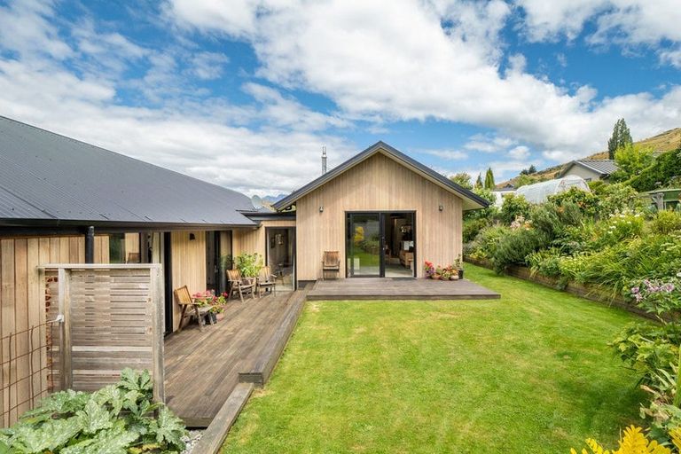 Photo of property in 3 Witley Lane, Lower Shotover, Queenstown, 9371
