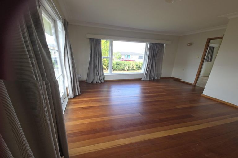 Photo of property in 7 Corin Avenue, Manurewa, Auckland, 2102