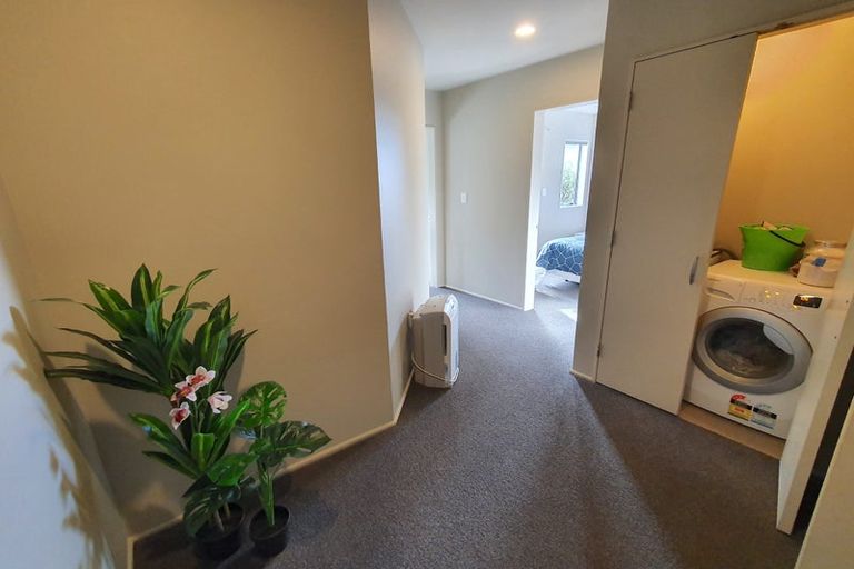 Photo of property in 100e Karepa Street, Brooklyn, Wellington, 6021