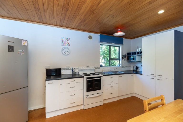 Photo of property in 15a Wharemauku Road, Raumati Beach, Paraparaumu, 5032