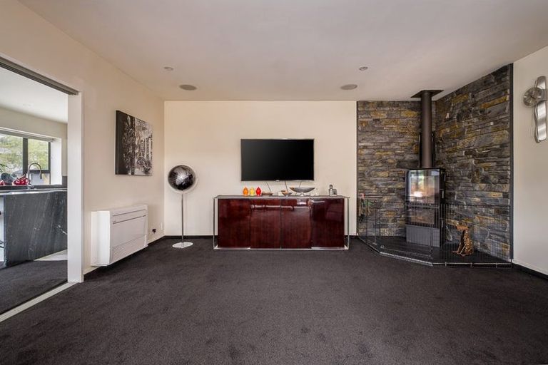 Photo of property in 2 Whaka Terrace, Huntsbury, Christchurch, 8022