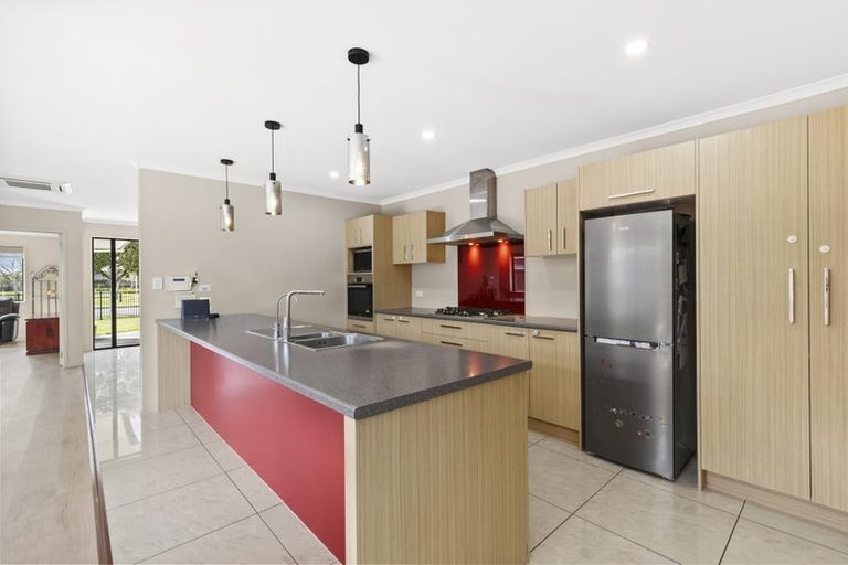 Photo of property in 73 Moonlight Drive, Rototuna North, Hamilton, 3210