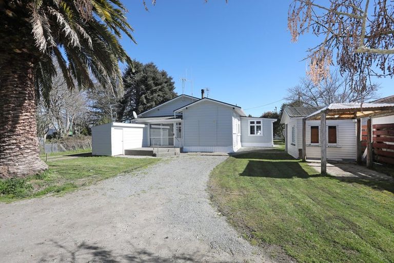 Photo of property in 46 Bridge Street, Bulls, 4818