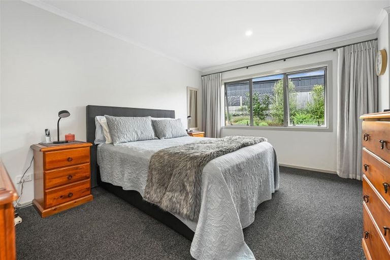 Photo of property in 7 Whanau Avenue, Baverstock, Hamilton, 3200