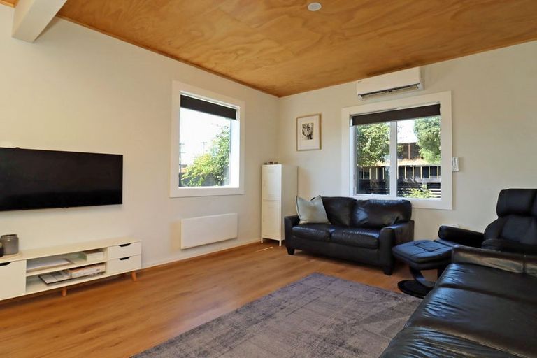 Photo of property in 22 Main Road, Maheno, Oamaru, 9495