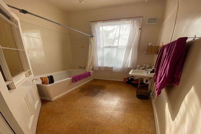 Photo of property in 5a Boston Terrace, Aro Valley, Wellington, 6021