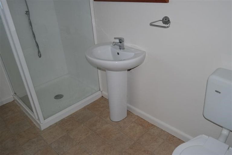 Photo of property in 20 Holdaway Street, Riversdale, Blenheim, 7201