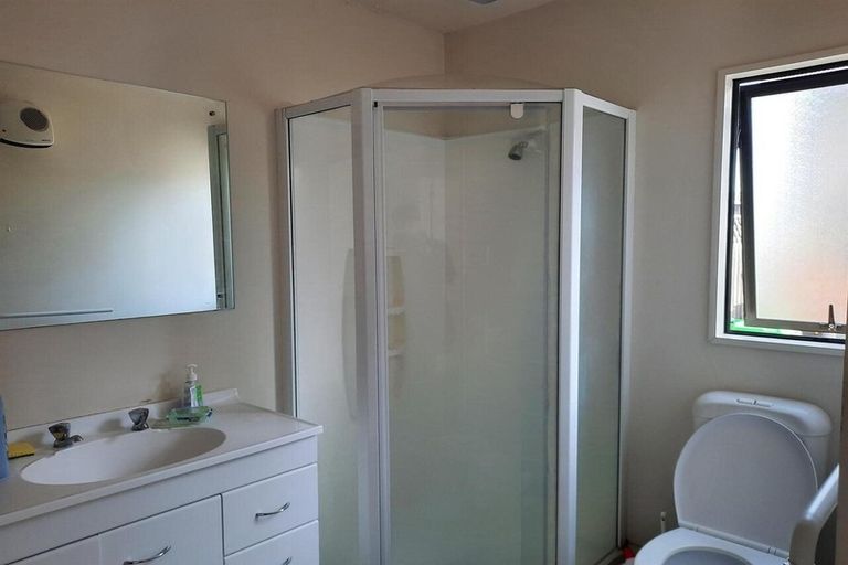 Photo of property in 120b Elizabeth Street, Riccarton, Christchurch, 8041