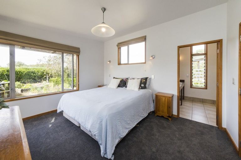 Photo of property in 422 Kairanga Bunnythorpe Road, Bunnythorpe, Palmerston North, 4478