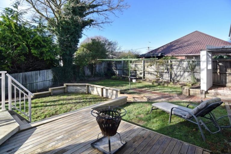 Photo of property in 310 Lake Terrace Road, Shirley, Christchurch, 8061