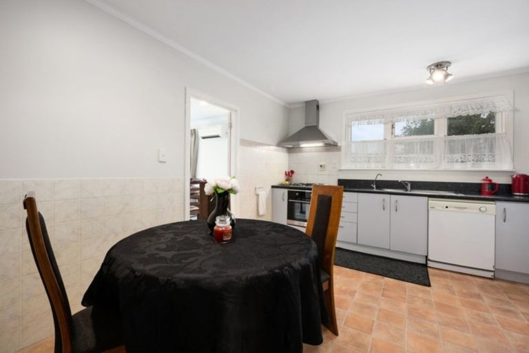 Photo of property in 27 Maclean Street, Wallaceville, Upper Hutt, 5018