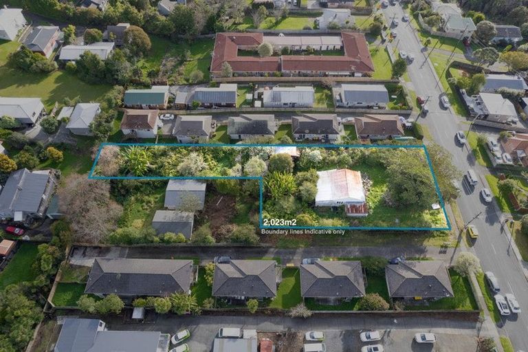 Photo of property in 87 Glendale Road, Glen Eden, Auckland, 0602