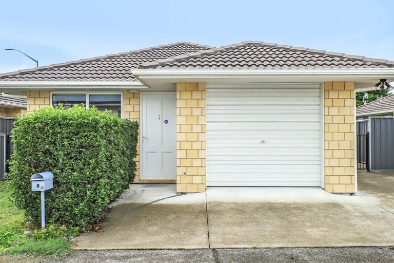 Photo of property in 17c Meeanee Road, Taradale, Napier, 4112