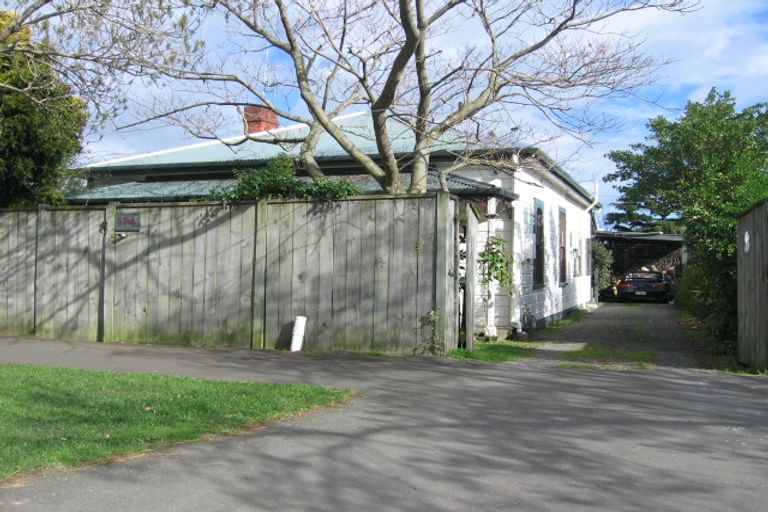 Photo of property in 174 Ruahine Street, Roslyn, Palmerston North, 4414
