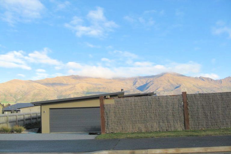 Photo of property in 57 Rob Roy Lane, Wanaka, 9305