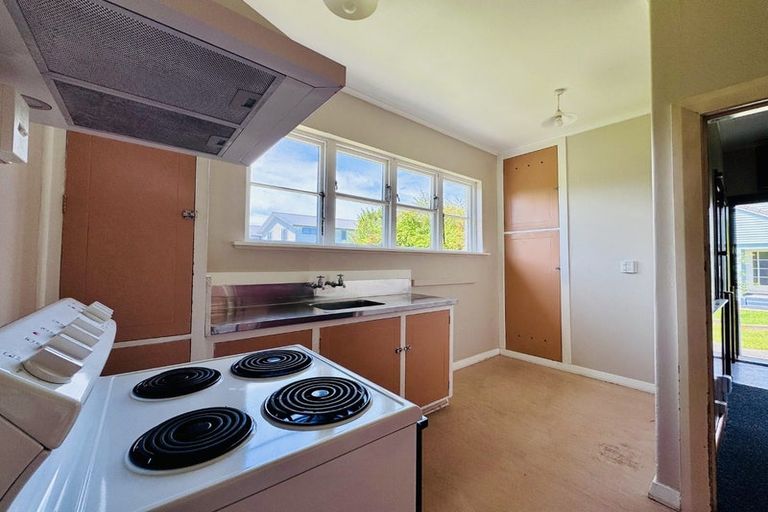 Photo of property in 13 Huia Street, Riccarton, Christchurch, 8041