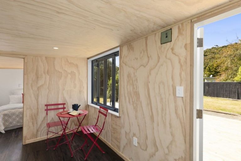 Photo of property in 39 Peck Street, Taita, Lower Hutt, 5011