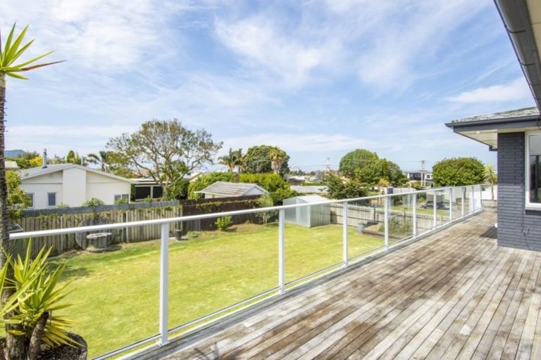 Photo of property in 36 Andrew Place, Otumoetai, Tauranga, 3110