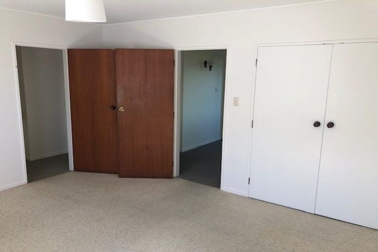 Photo of property in 24 Rajkot Terrace, Broadmeadows, Wellington, 6035