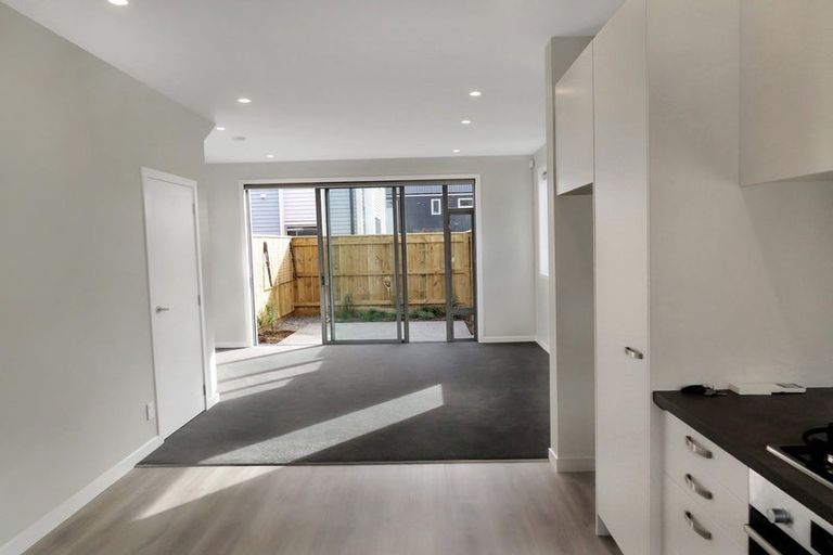 Photo of property in 28a Freyberg Street, Waterloo, Lower Hutt, 5011