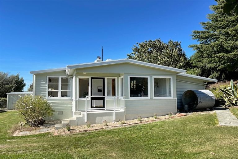 Photo of property in 10 Settlement Road, Kurow, 9435