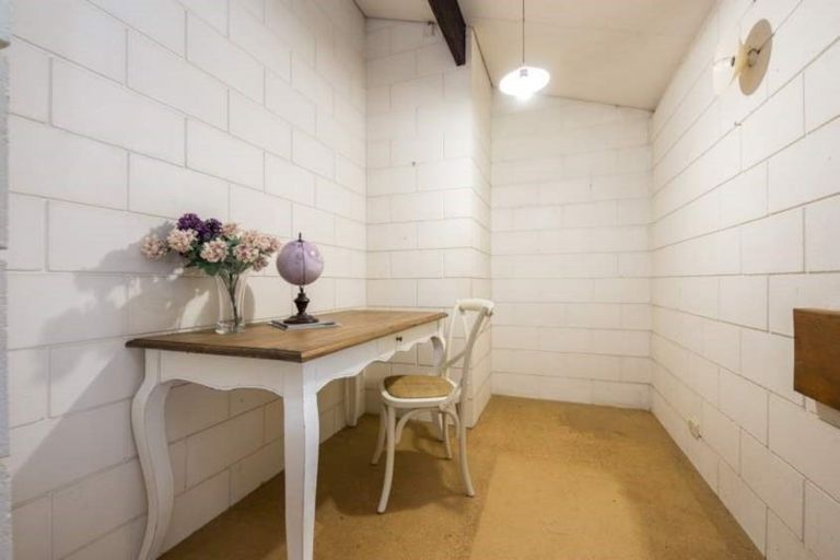 Photo of property in 70 Mayfair Crescent, Mairangi Bay, Auckland, 0630