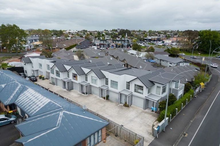 Photo of property in 6/215 Massey Street, Frankton, Hamilton, 3204