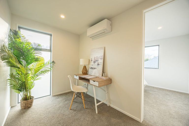 Photo of property in 19 Winton Street, St Albans, Christchurch, 8014