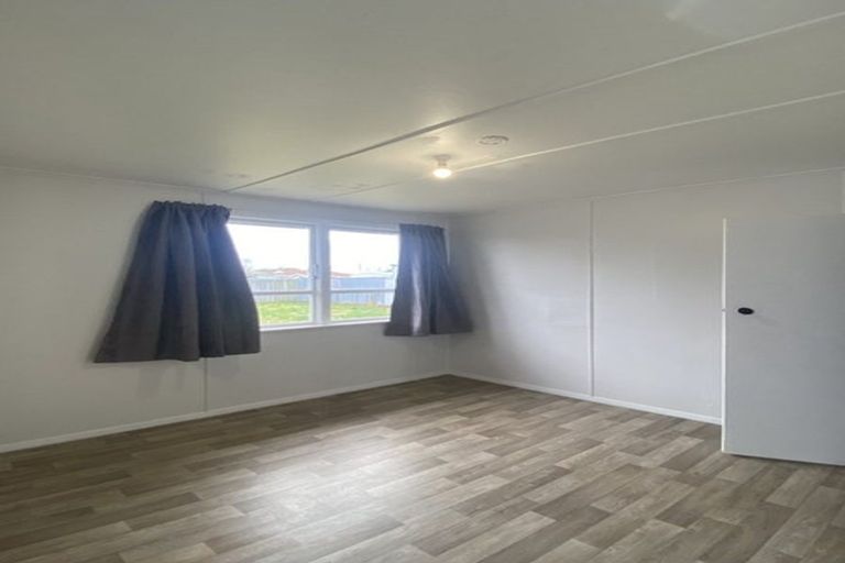 Photo of property in 7 Plowman Crescent, Onekawa, Napier, 4110