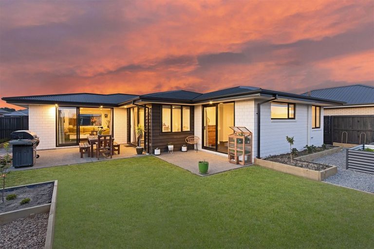 Photo of property in 83 Ledbury Drive, Rolleston, 7615