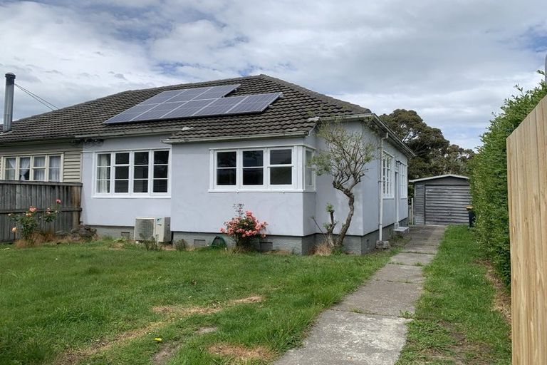 Photo of property in 32 Riley Crescent, Woolston, Christchurch, 8023