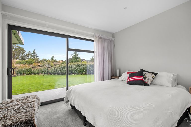 Photo of property in 98 Aronui Road, Bridge Hill, Alexandra, 9320