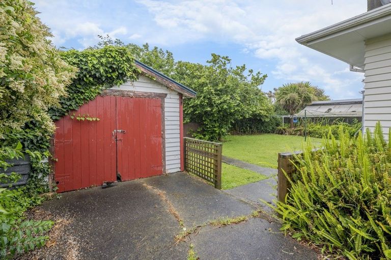 Photo of property in 11 Iti Street, Otaki, 5512